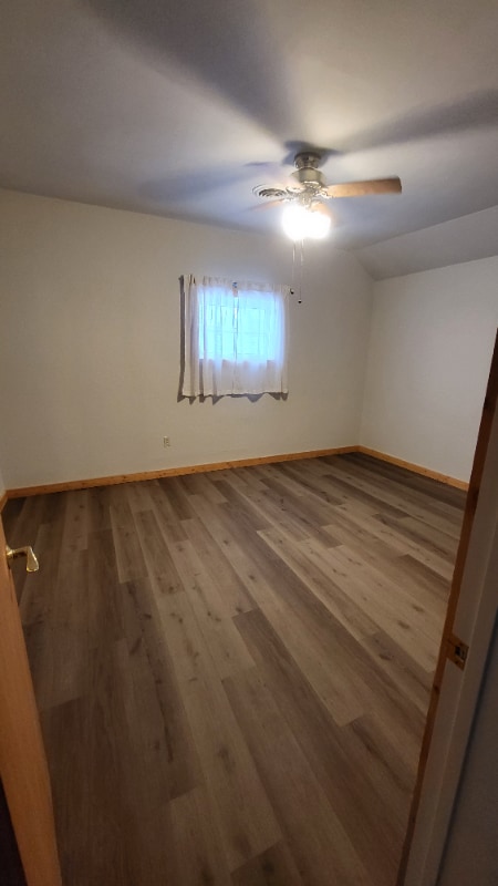 Foto del edificio - 139 McNamara Ave