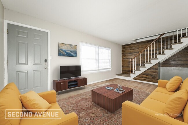 Foto del edificio - 1926 Sloan Ave