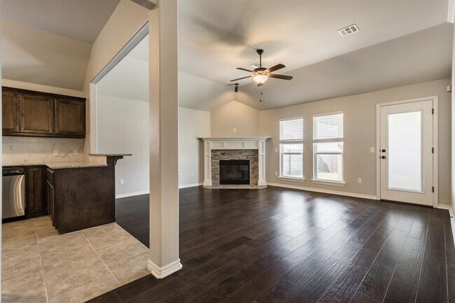 Foto del edificio - 6705 NW 159th St