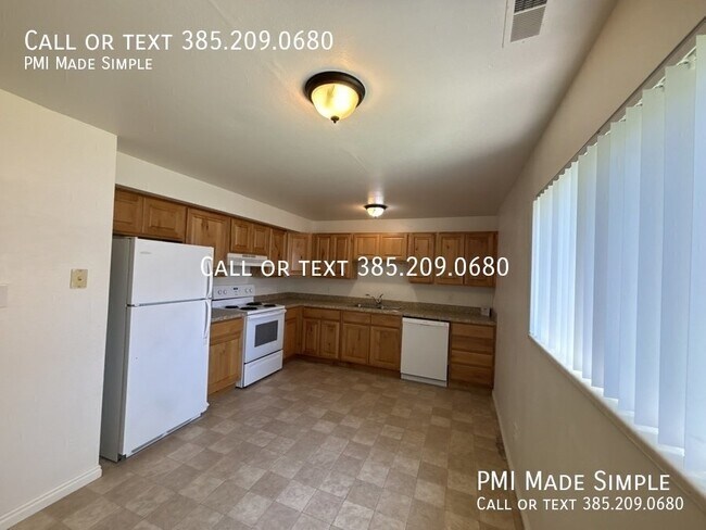 Foto del edificio - 567 N 880 E St