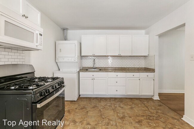 Building Photo - 2 br, 1 bath House - 214 Claiborne Court