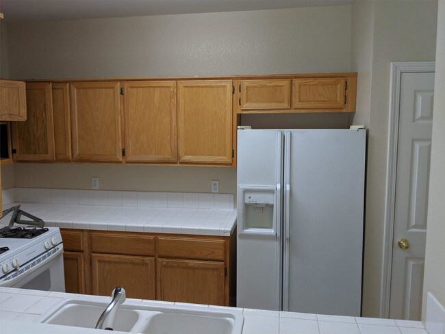 Foto del edificio - 802 Star Jasmine Ct