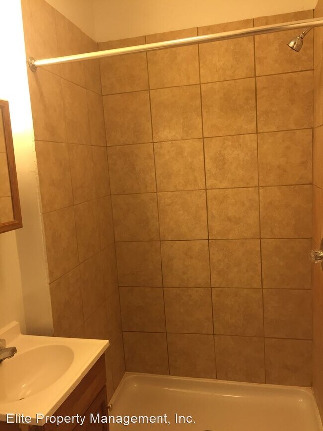 Foto del edificio - 1 br, 1 bath House - 708 N. Pershing Ave.,...