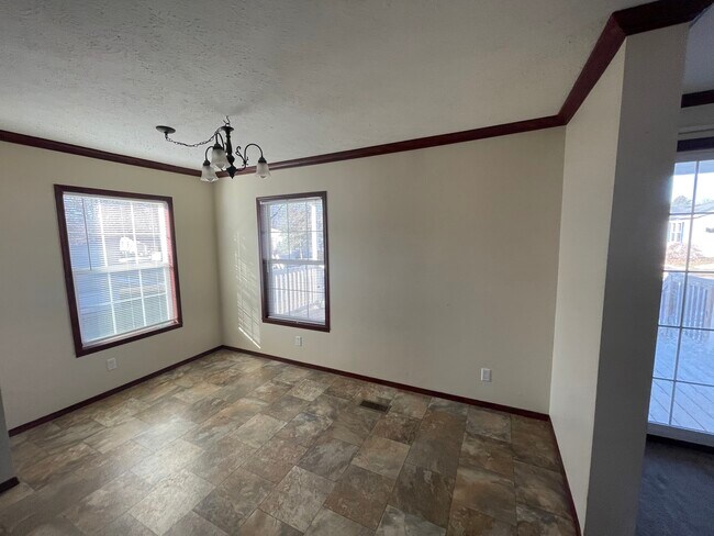 Dining Area - 1913 Borman Ct