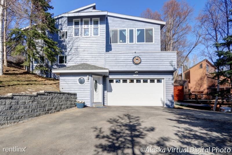 Primary Photo - 4 br, 2.5 bath House - 4451 Edinburgh Drive