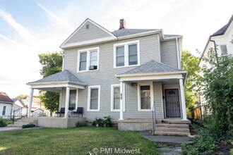 Building Photo - 101 N State Ave