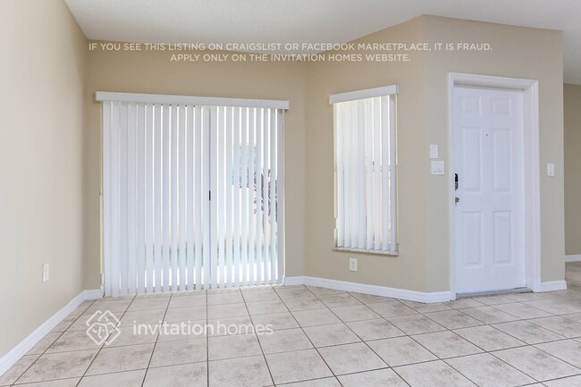 Building Photo - 8410 SW 157th Ct