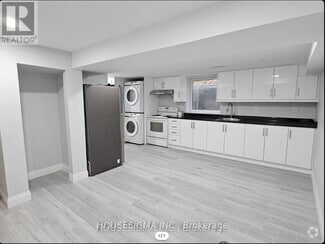 Building Photo - 24 McGarry Dr