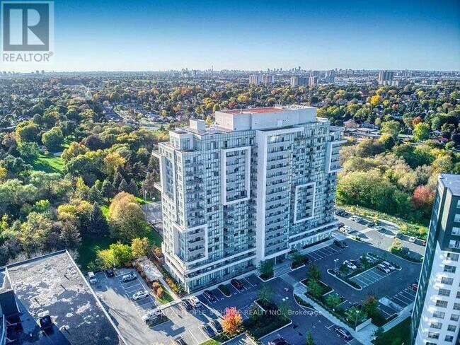 Photo du bâtiment - 1346 Danforth Ave