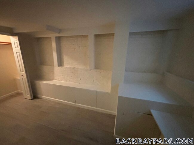 Building Photo - 277 Marlborough St