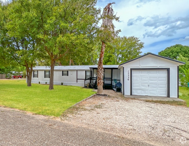 Building Photo - 13336 Enchanted Ct