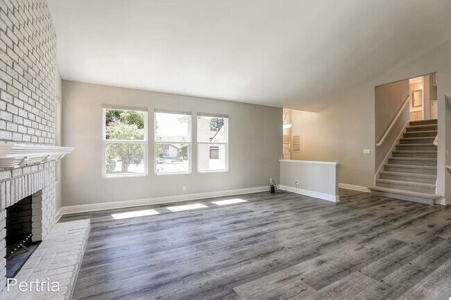 Foto del edificio - 4 br, 3 bath House - 649 Litton Court