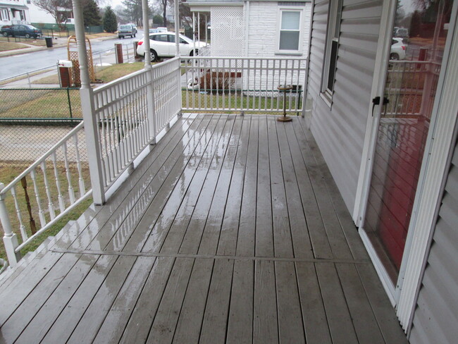 Building Photo - Charming Three-Bedroom Cape Cod-Style Dund...