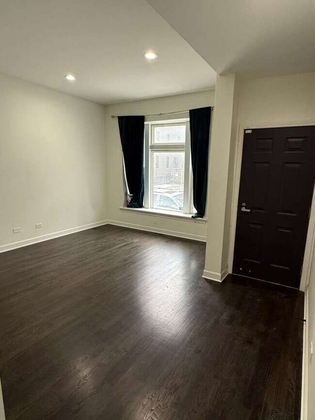 Foto del edificio - 448 N Aberdeen St