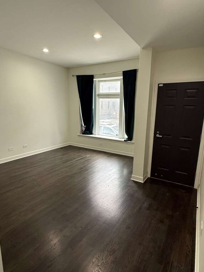 Foto del edificio - 448 N Aberdeen St