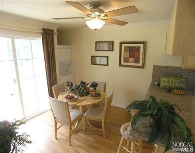 Building Photo - 1551 La Esplanada Pl