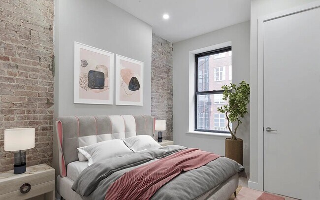 Building Photo - 128 East 86th Street