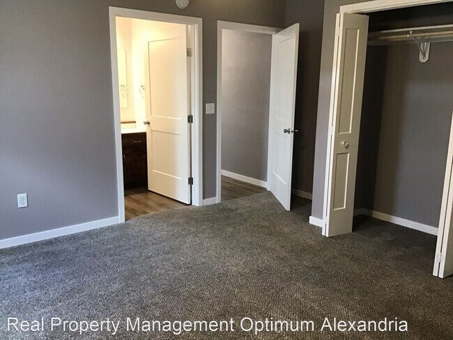Foto del edificio - 2 br, 2 bath House - 905 7th Ave E