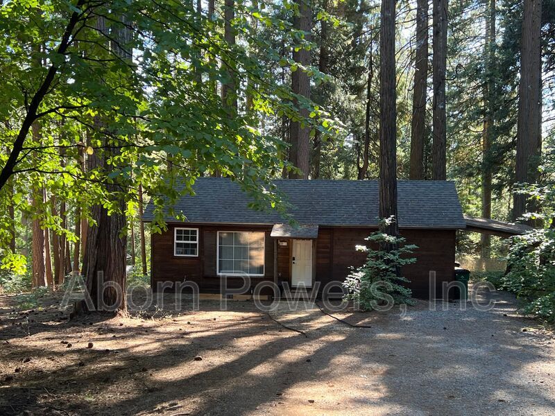 2990 Sunset Dr, Pollock Pines, CA 95726 House Rental in Pollock Pines