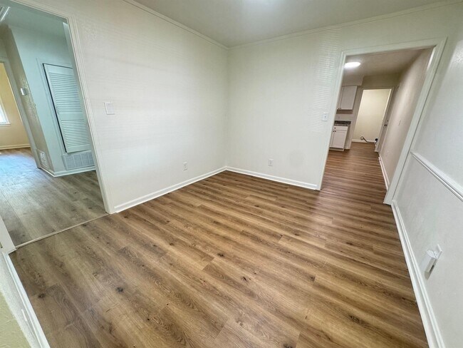 Foto del edificio - 4142 Bellamy St