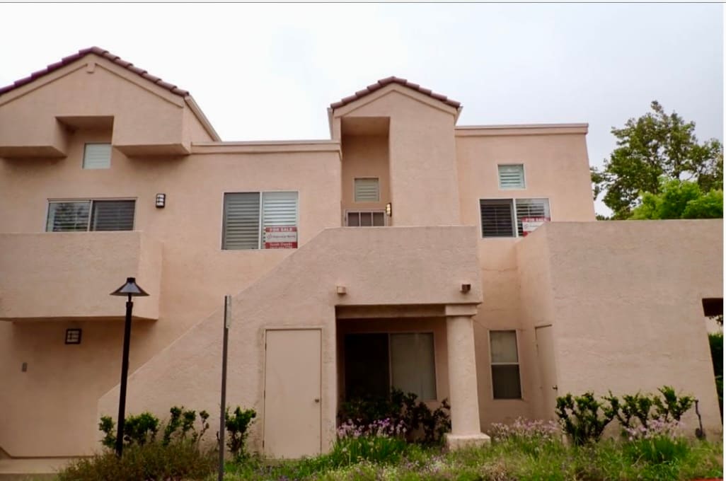 24420 Flaxwood Ln Unit 204, Santa Clarita, CA 91321 Condo for Rent in
