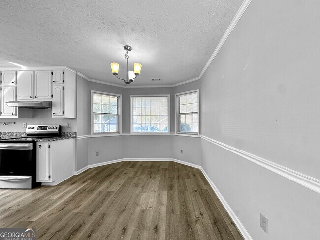 Building Photo - 140 Landing Dr