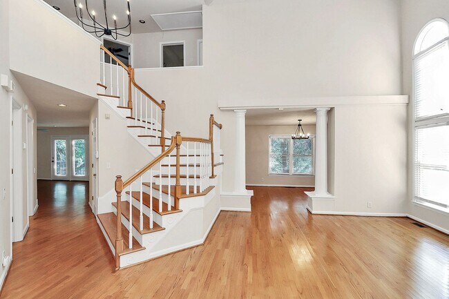 Foto del edificio - Large Olde Providence Home For Rent!