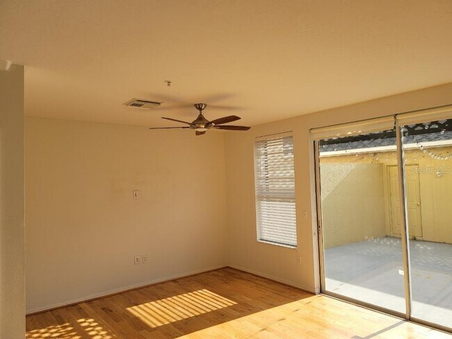 Building Photo - 6330 Westcott Cove Blvd