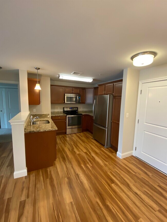 3 Furnival Rd Unit 210, Nashua, NH 03064 Condo for Rent in Nashua, NH