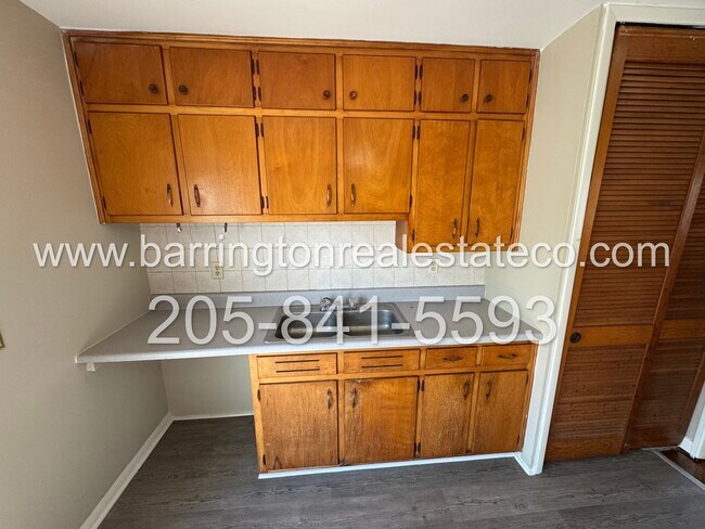 Building Photo - 221 Cheyenne Blvd