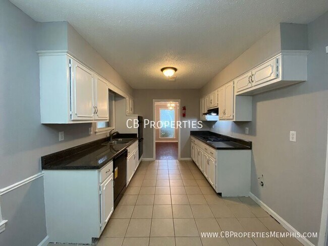 Foto del edificio - 6036 Williams Cove