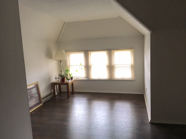 Living Rm - 3161 Meadowbrook Blvd