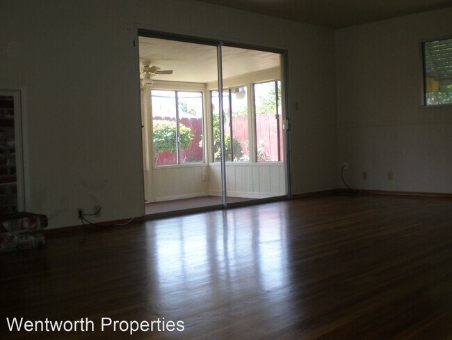 Building Photo - 3 br, 2 bath House - 1022 Sutter Street