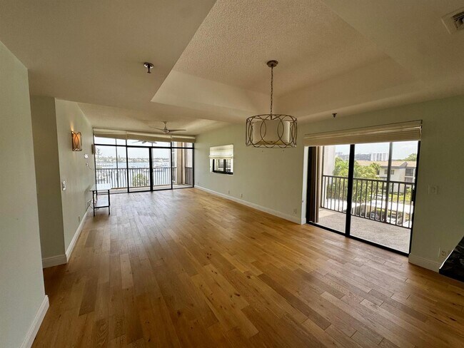 Foto del edificio - 11370 Twelve Oaks Way