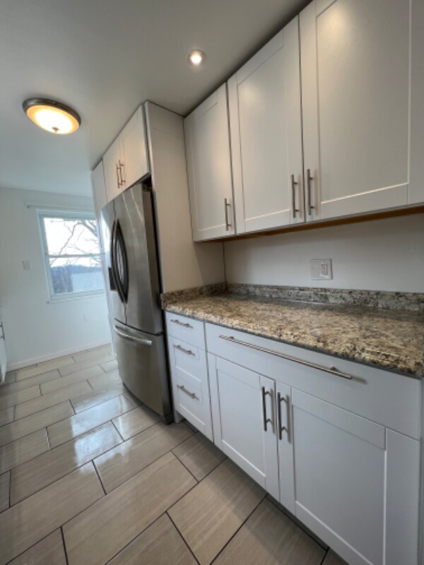 Building Photo - 358 Bost Dr