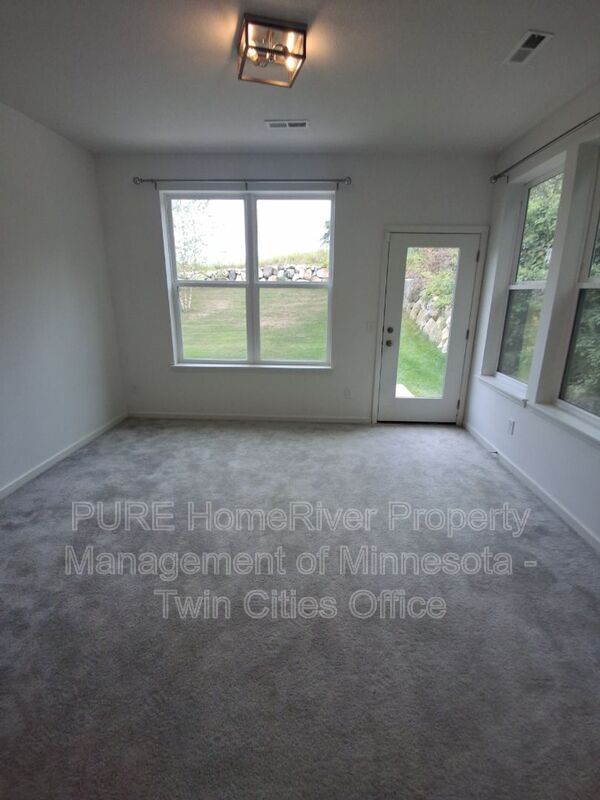 Building Photo - 4739 Schilling Ct