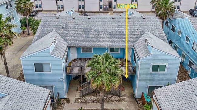 Foto del edificio - 15010 Leeward Dr