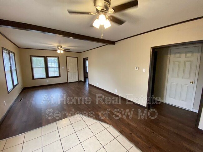 Foto del edificio - 510 W Madison St