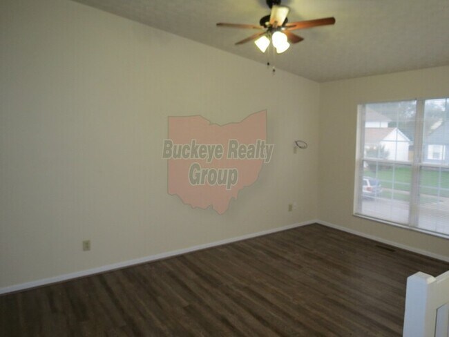 Building Photo - 1091 Rendezvous Ln Columbus, OH 43207
