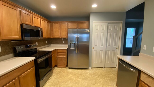 Foto del edificio - 3 Bedroom 2.5 Bathroom in Denver's Green V...