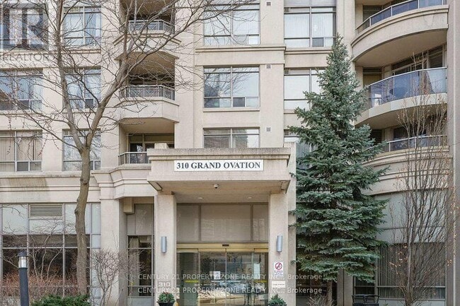 Building Photo - 310 Burnhamthorpe Rd W