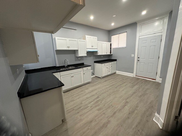 Foto del edificio - 1945 S Kedzie Ave