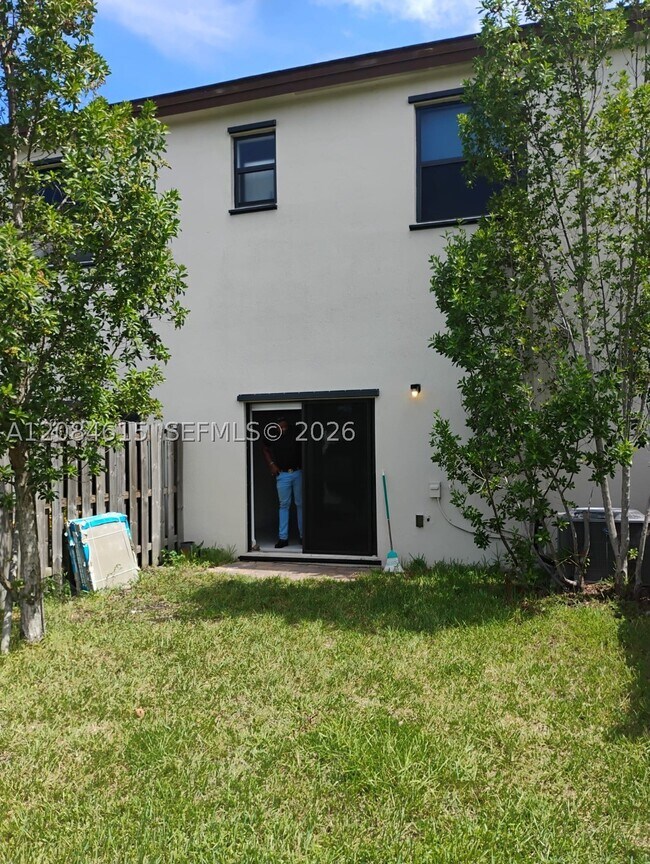 Building Photo - 9944 SW 228th Terrace