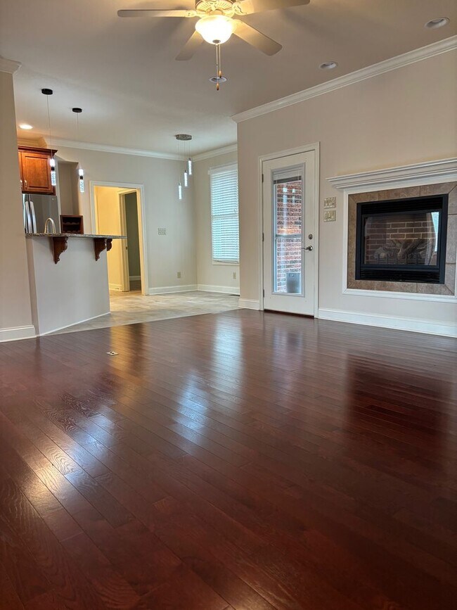 Foto del edificio - Maryville City 37801 - 4 bedroom, 2 bath h...