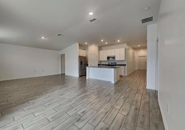 Building Photo - 510 Donna Dr