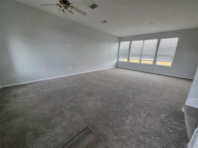 Foto del edificio - 12814 Mills Crossing Ln