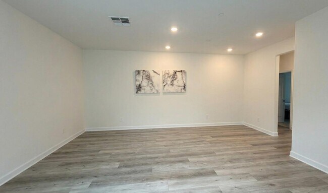 Foto del edificio - 1509 Painted Cave Ave
