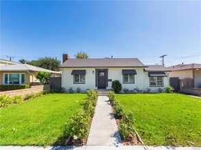 Building Photo - 718 S Claudina St