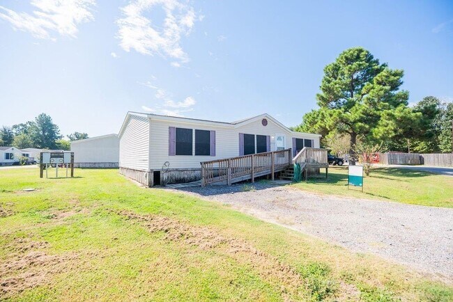 Building Photo - 30821 Clyde Ln