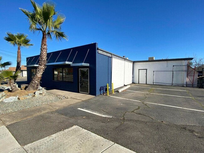 Foto del edificio - 1699 South St